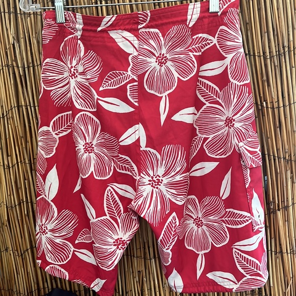 Old Navy Floral Design Boardshorts - Picture 2 of 2